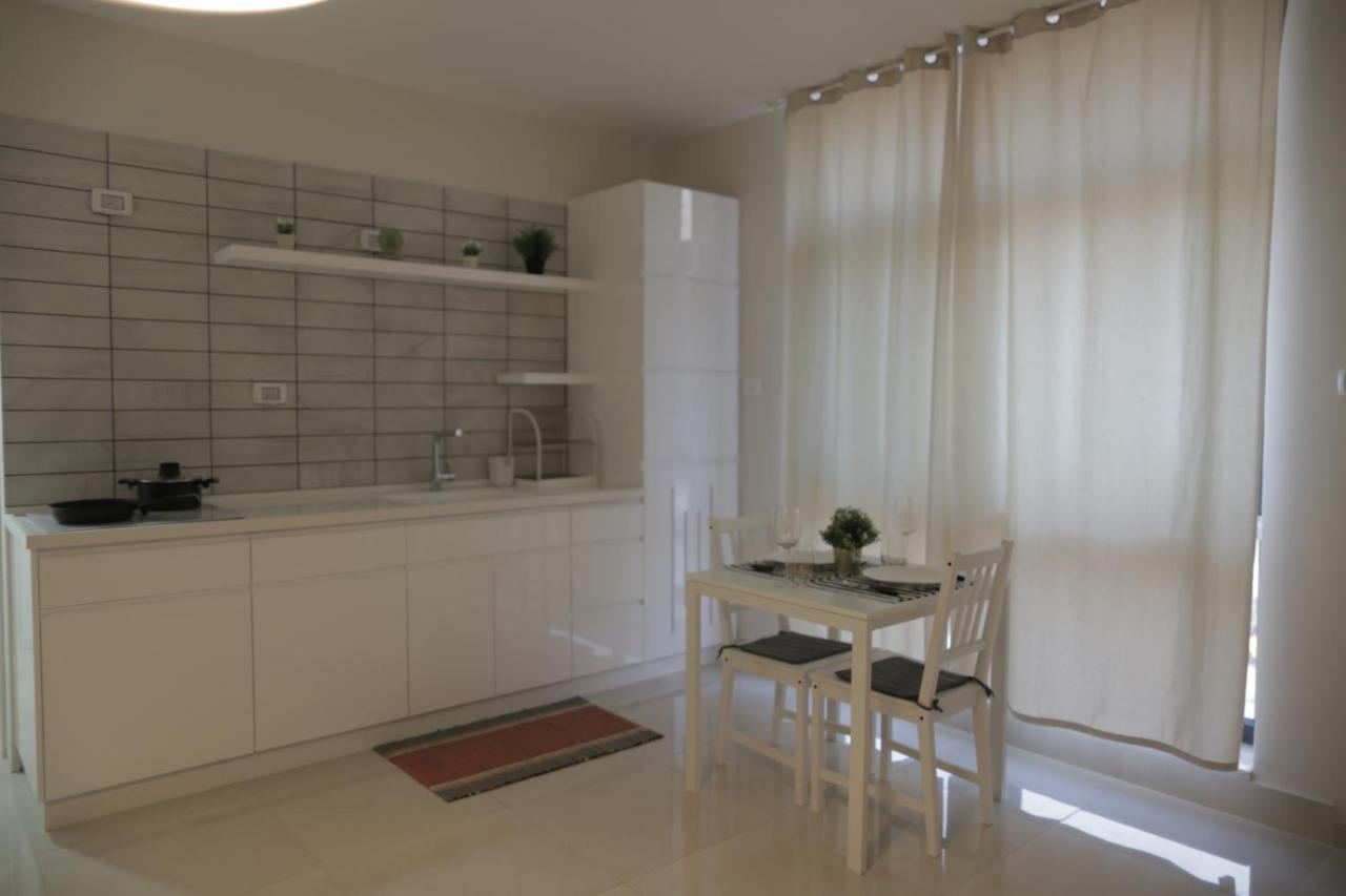 Ramallah Modern Apartment Exterior photo